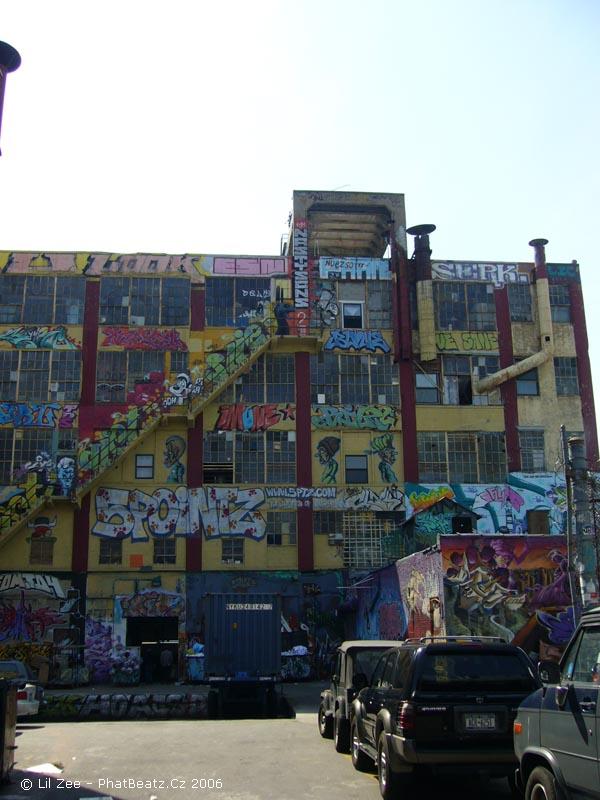 5Pointz053