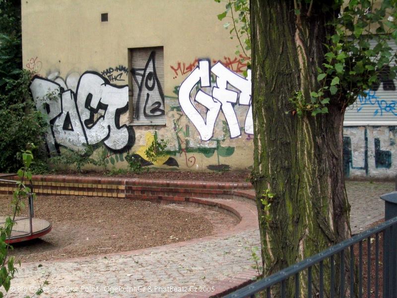 BerlinOutside03