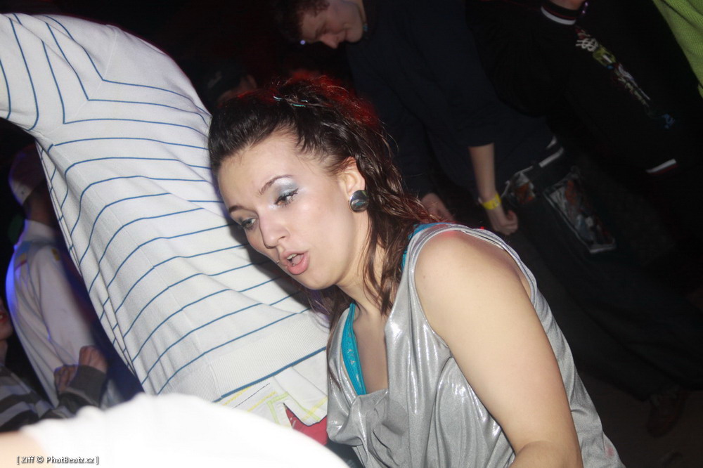 Bounce_57