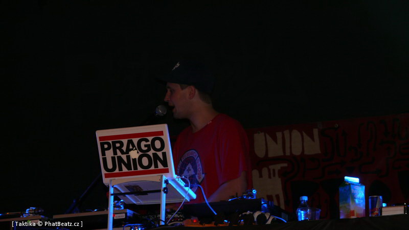 HHJ2011_23