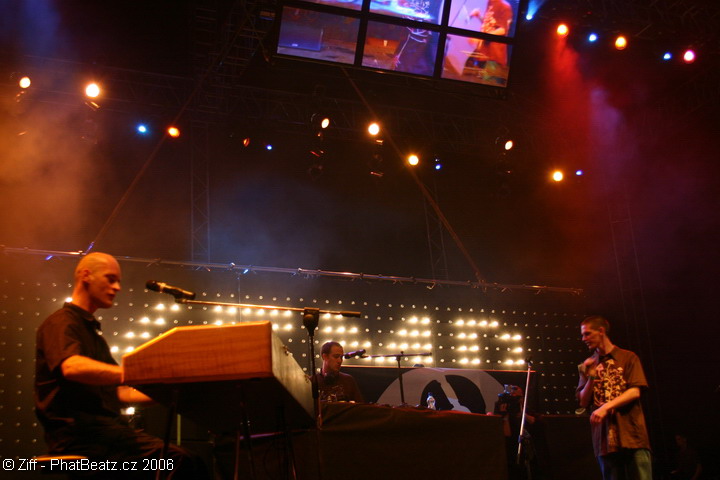 HHK06_046