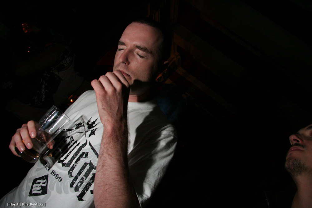 JamesCole-Globe_43