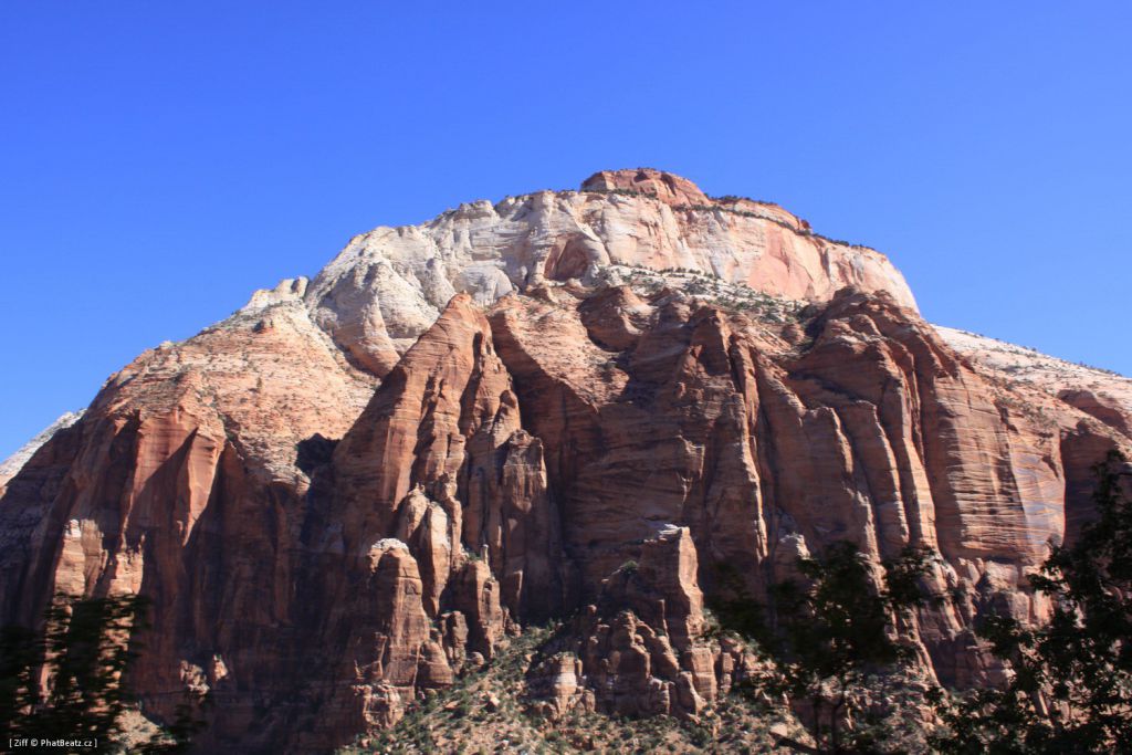 Middle_067
