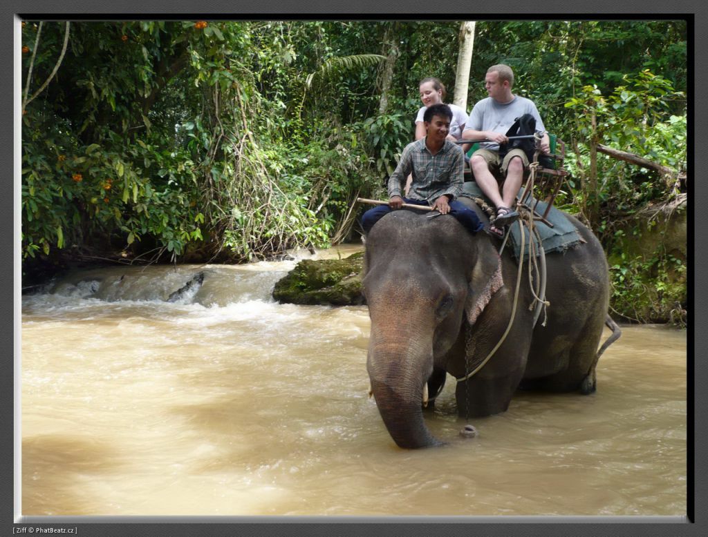 THAILAND2011_158