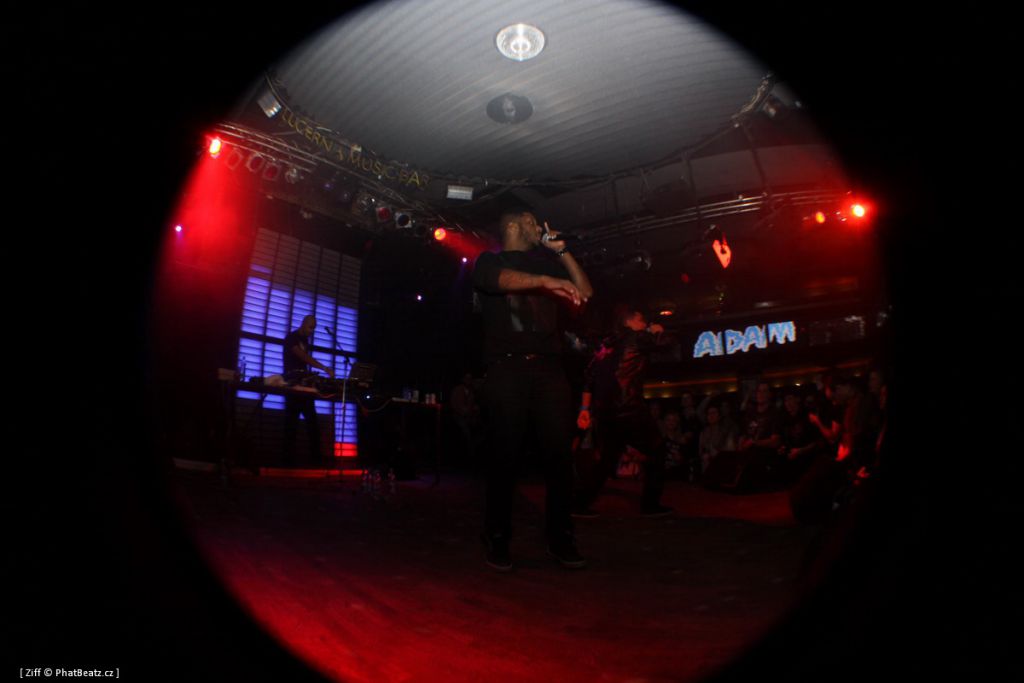 adam_027