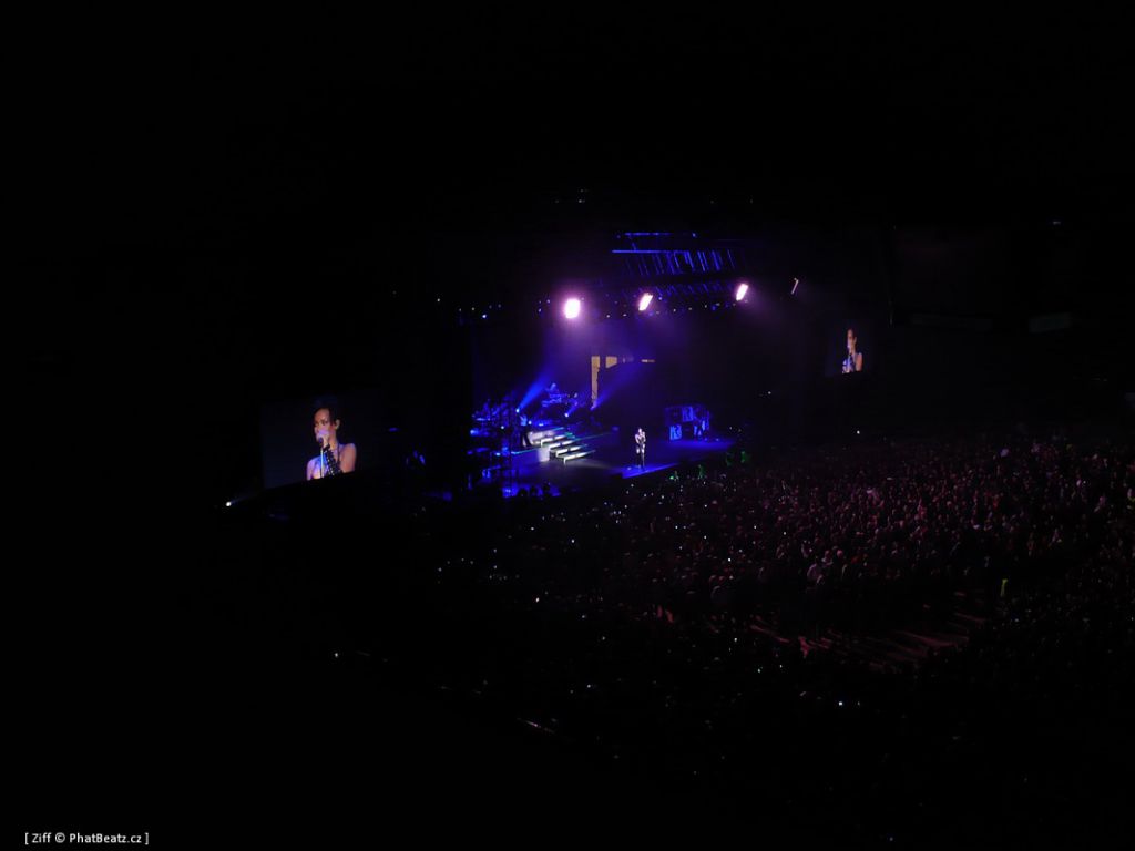rihanna_09