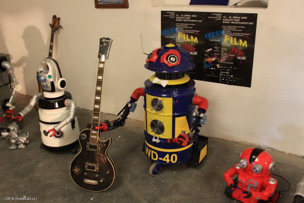Stanley 'Robotman' Povoda - Svět Robotů
