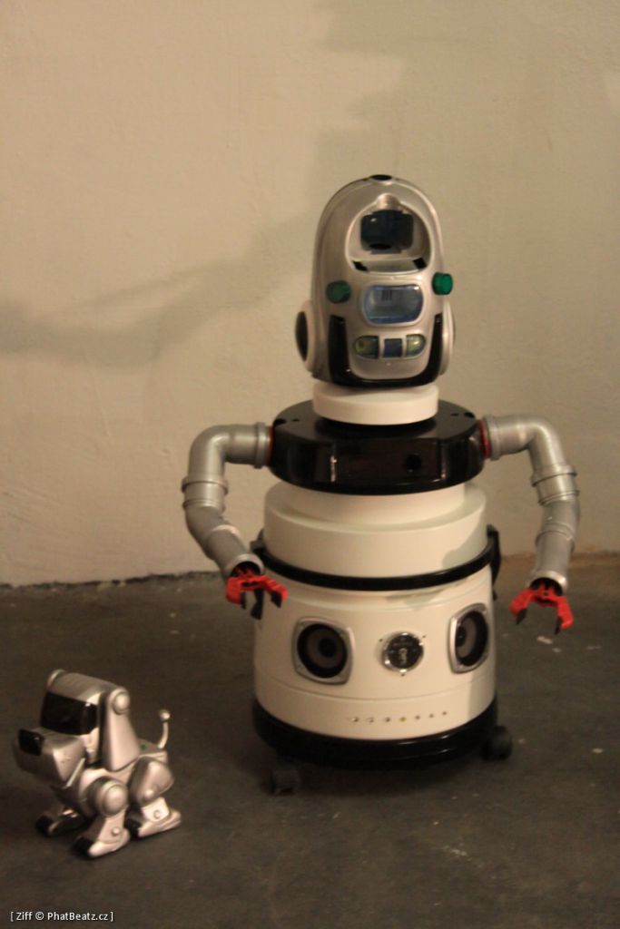 Stanley 'Robotman' Povoda - Svět Robotů